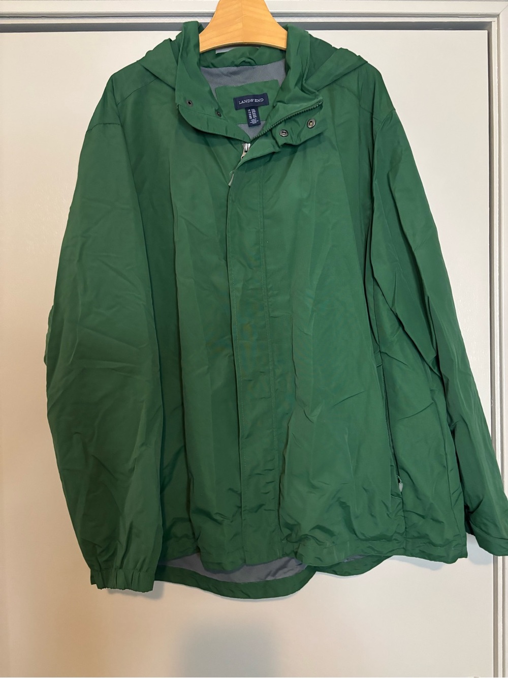 Lands' End Men's Hooded Green Raincoat size 2XL